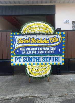 Papan Bunga Duka di Manis Mata