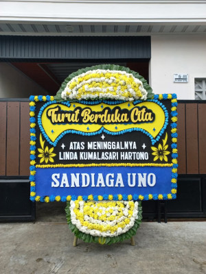 Papan Bunga Duka di Manis Mata